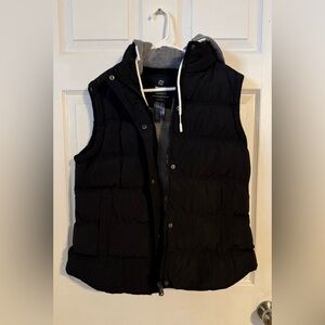 Women's Black Hooded Puffer Vest Size M